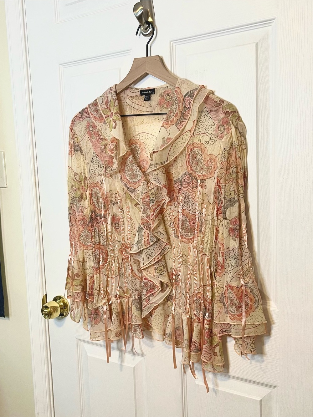 ✧･ﾟvtn pink ribbon floral ruffle blouse